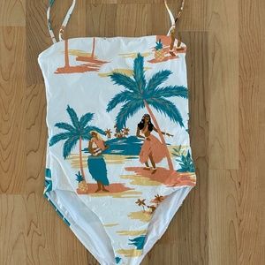 Roxy one piece size small